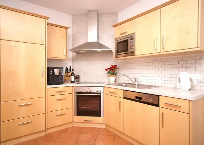 Annabella زيل أم سي